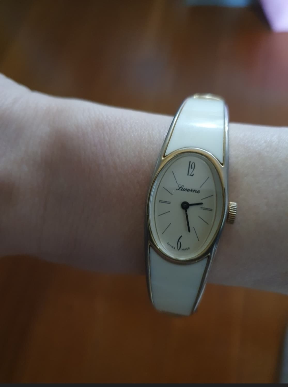 루체른  빈티지 뱅글 여성시계 상품이미지1