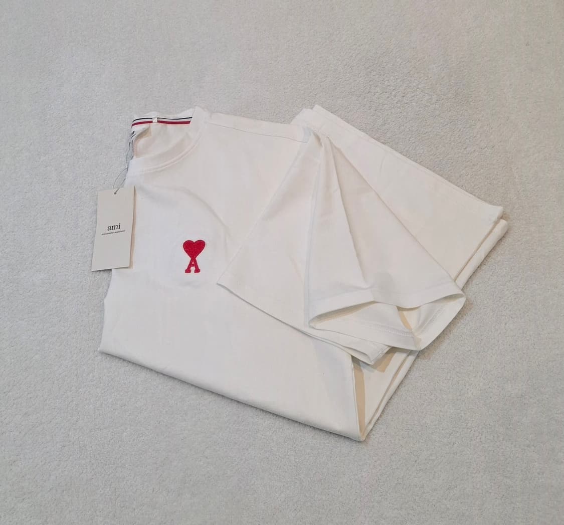 (새상품) AMI 아미 반팔티 기본티 상품이미지4