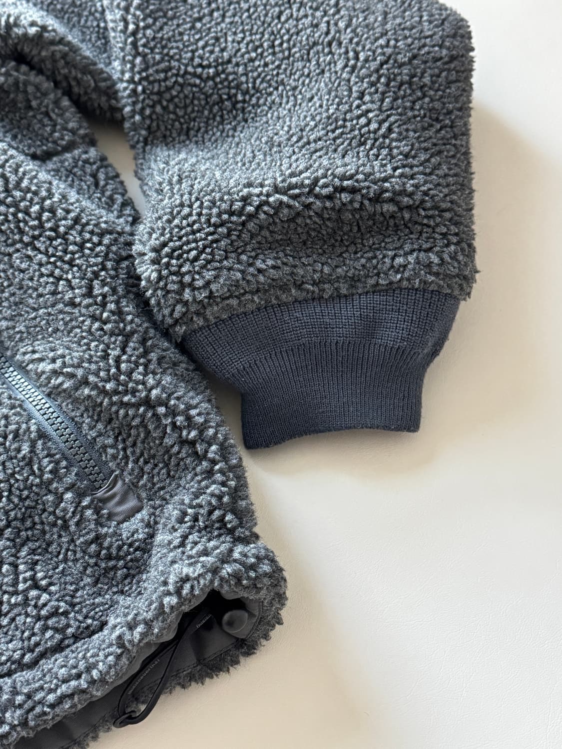 [L] 디스이즈네버댓 x 고어텍스 후리스 차콜 판매 상품이미지8