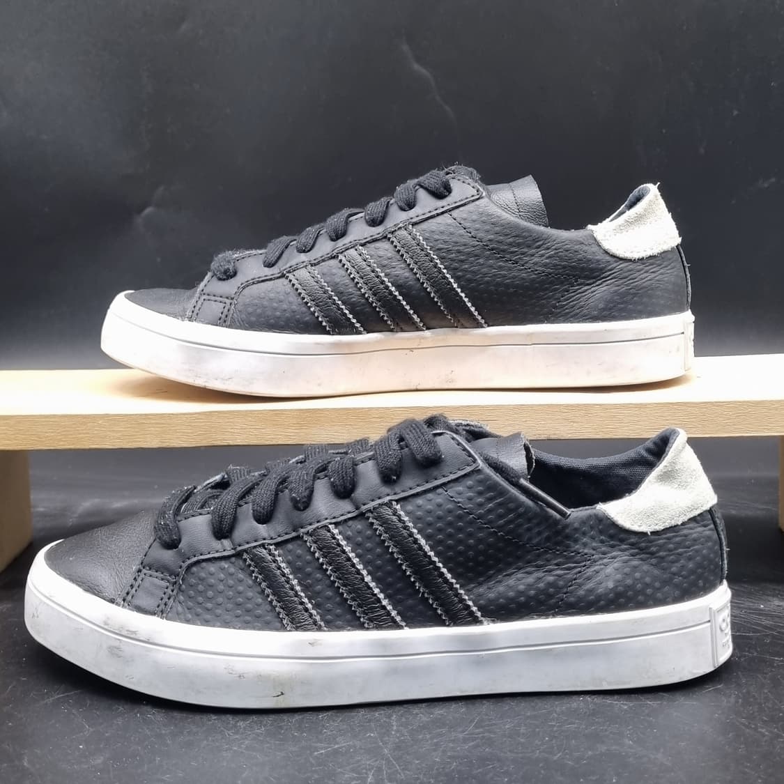 아디다스 코트밴티지레더 스니커즈240 상품이미지1