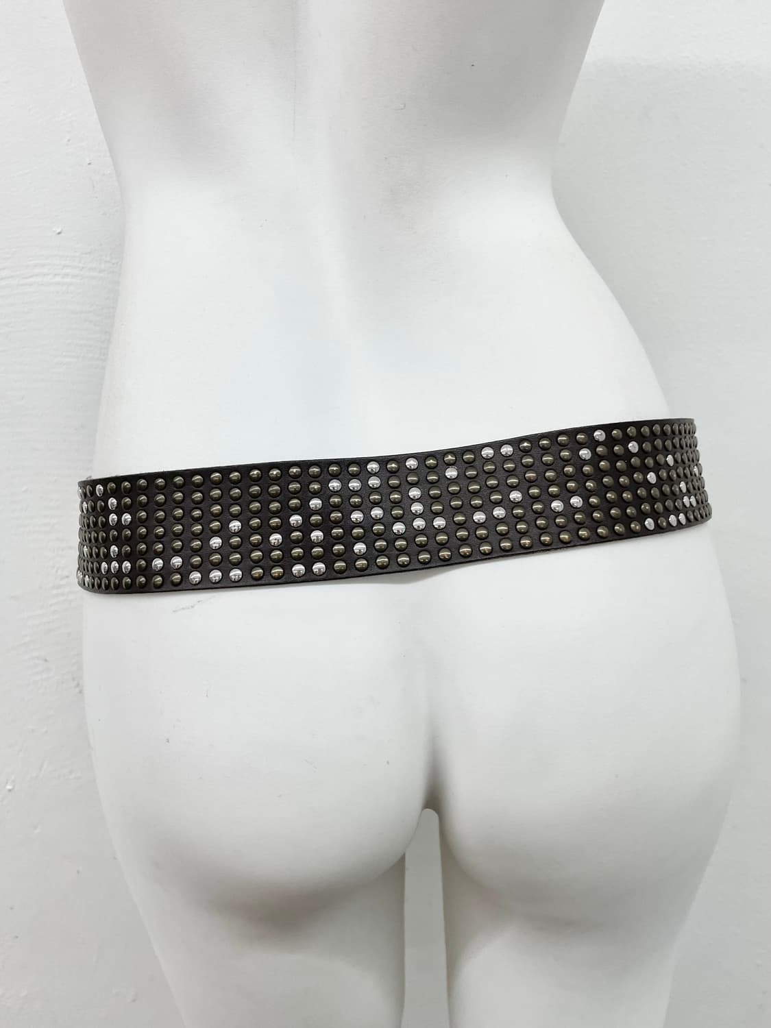 리얼레더 스터드 펀칭 버클 벨트 상품이미지4