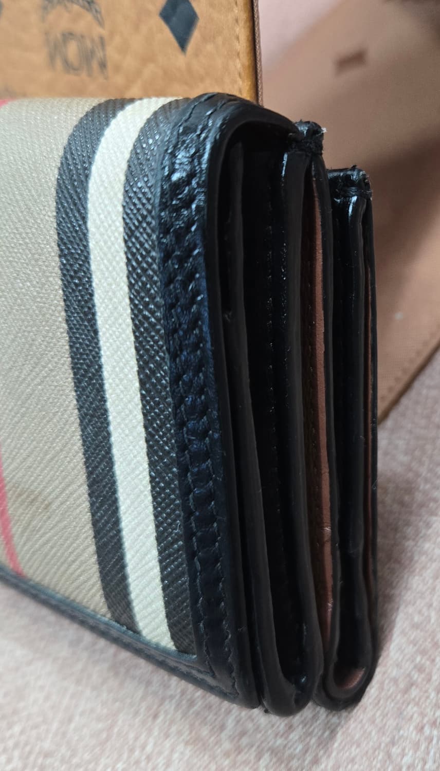 버버리 아이콘 스트라이프 반지갑 상품이미지2