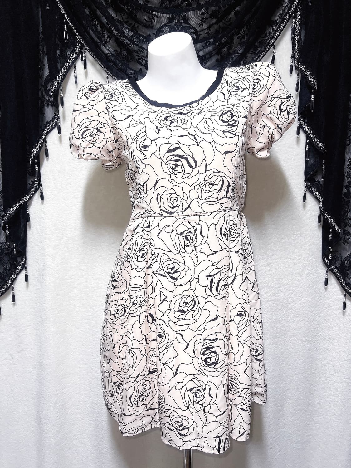 로맨틱 히메갸루 로걀 로즈패턴 퍼프숄더 원피스 드레스 핀터 라떼 러블리 상품이미지7