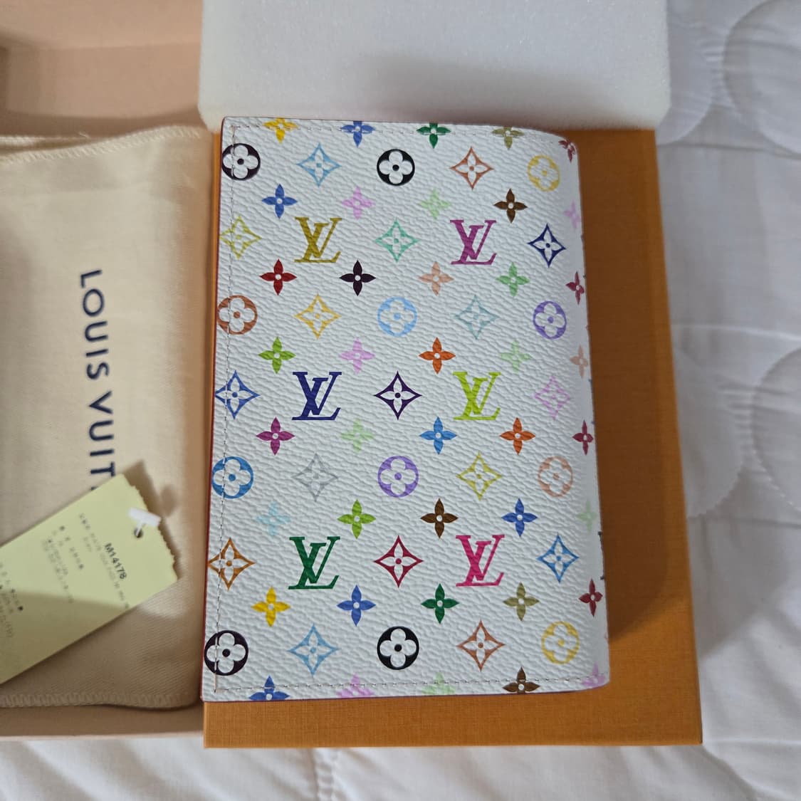 [새상품 풀구성]루이비통 무라카미 여권 지갑 상품이미지2