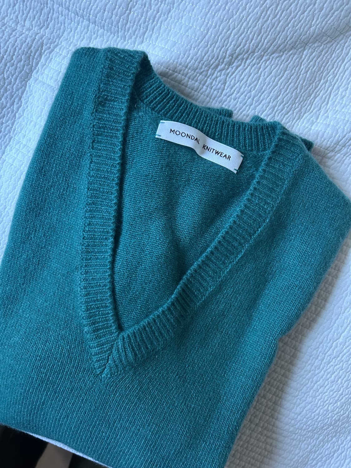 문달 딥브이넥니트 청록 상품이미지1