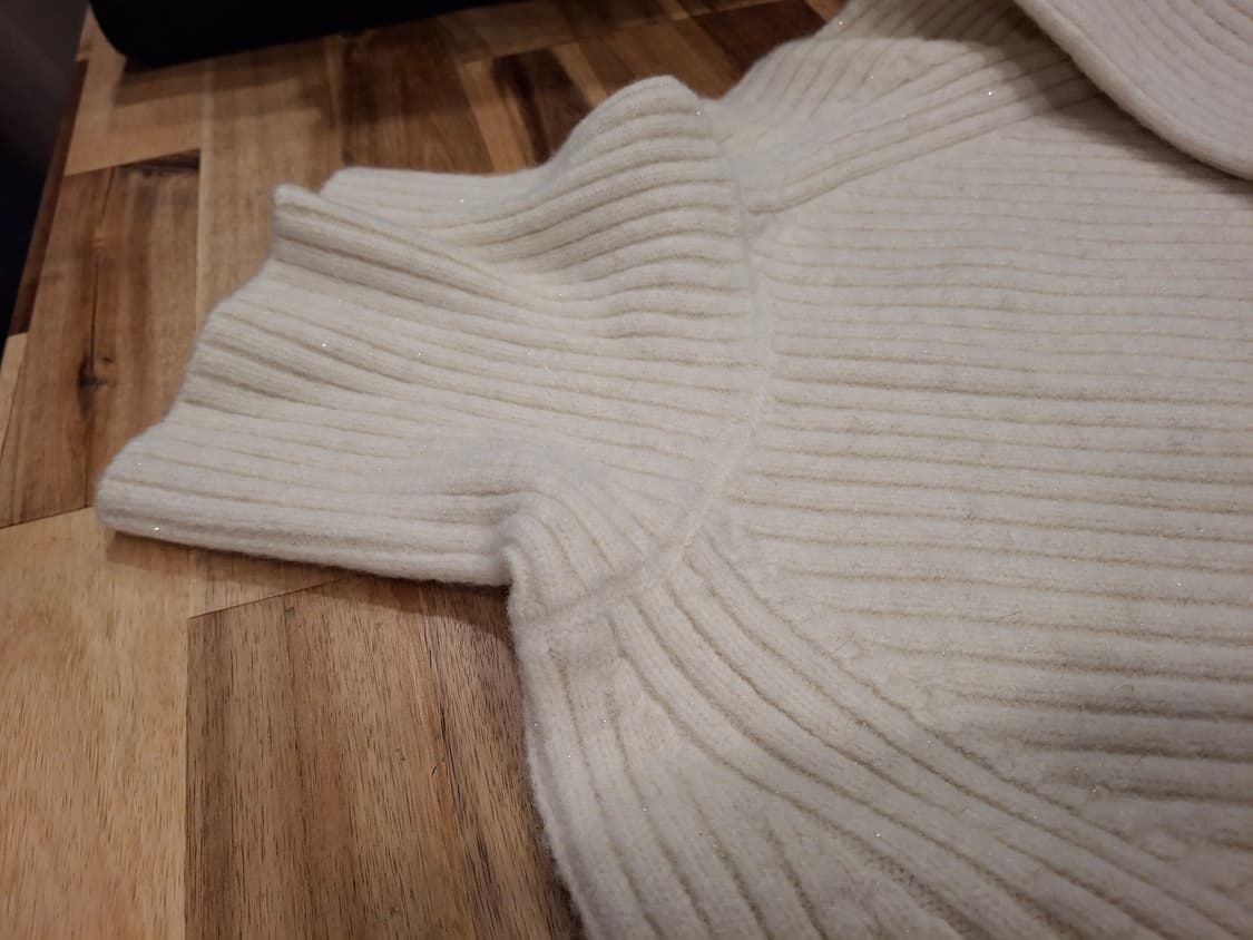 (마지막특가) 러브앤쇼 니트 목폴라 상품이미지1