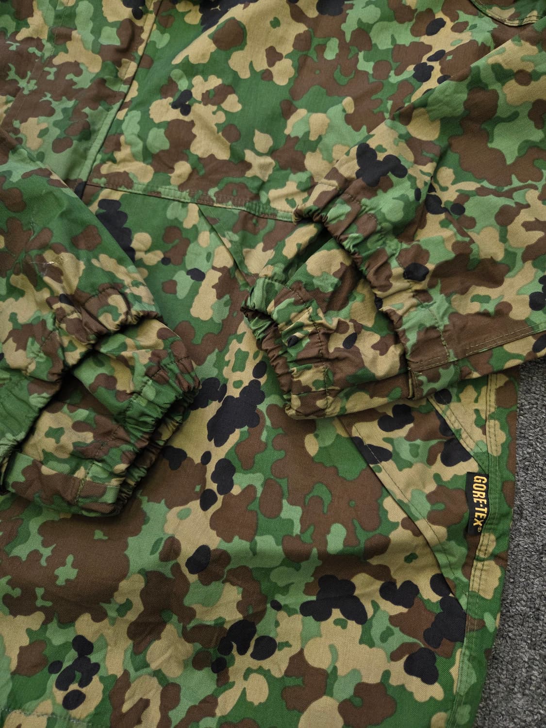 재팬 허밍버드 카모 고어텍스 파카 상품이미지9