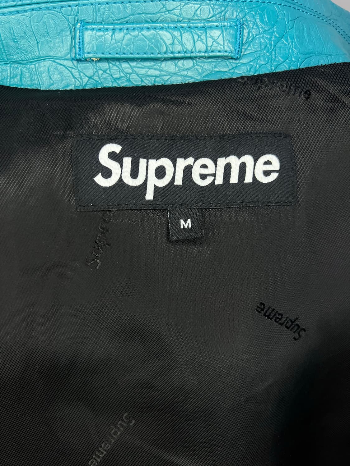 슈프림 22SS Faux croc 페이크 레더 카코트  상품이미지6