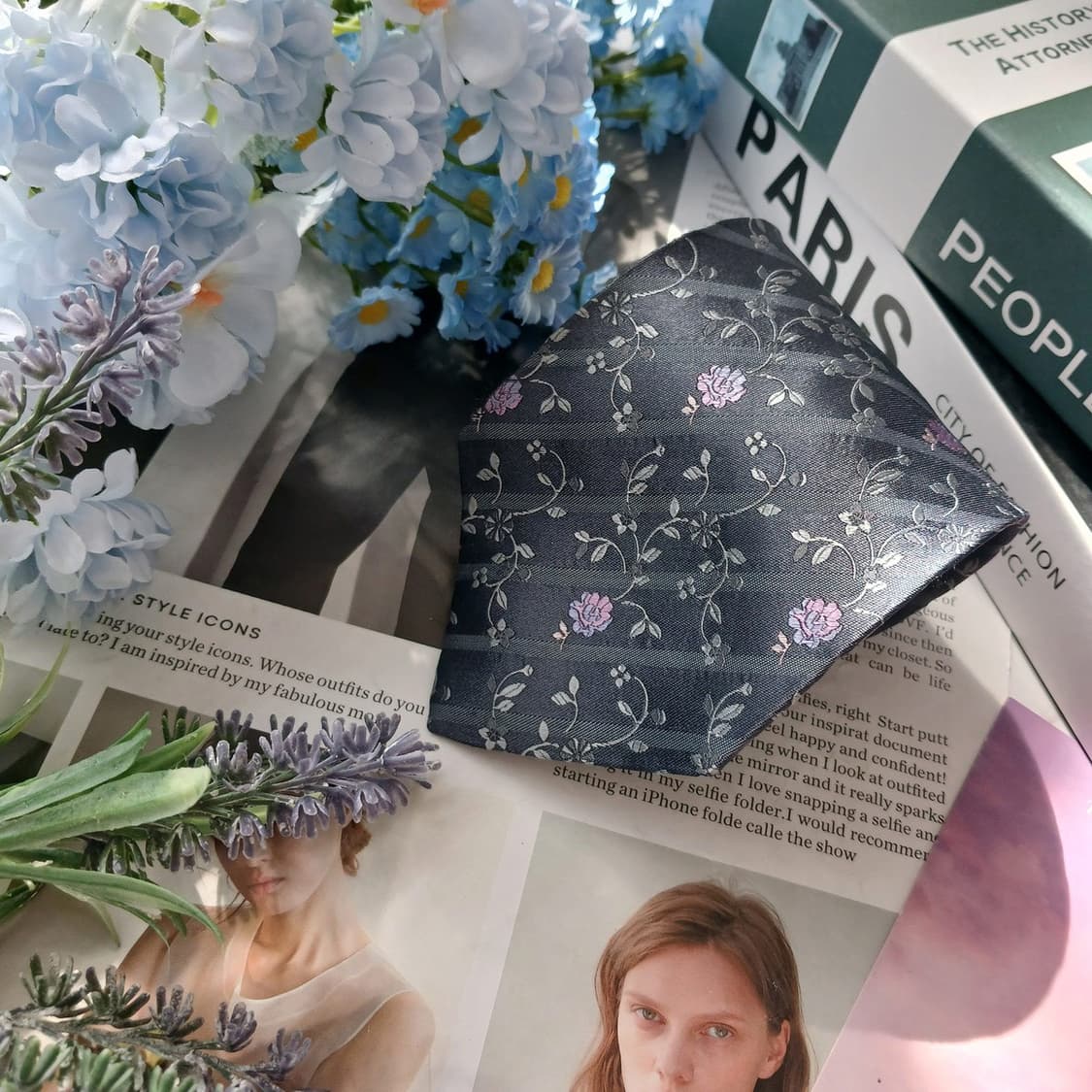 웅가로 실크 그레이 플라워 패턴 넥타이 9.9cm A+등급 E912 상품이미지4