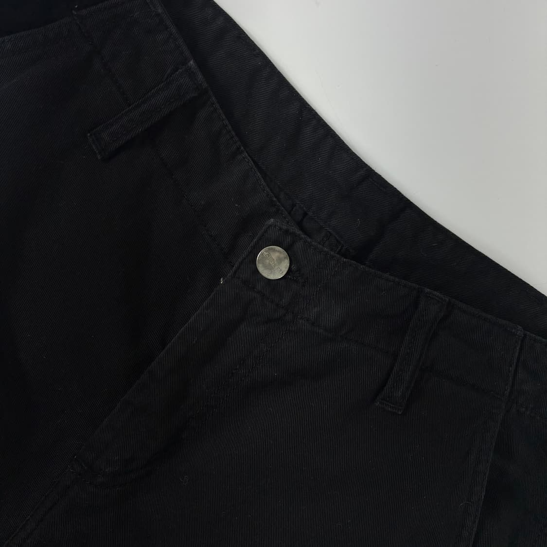 Carhartt  칼하트 WIP 레귤러 블랙 카고 팬츠  상품이미지6