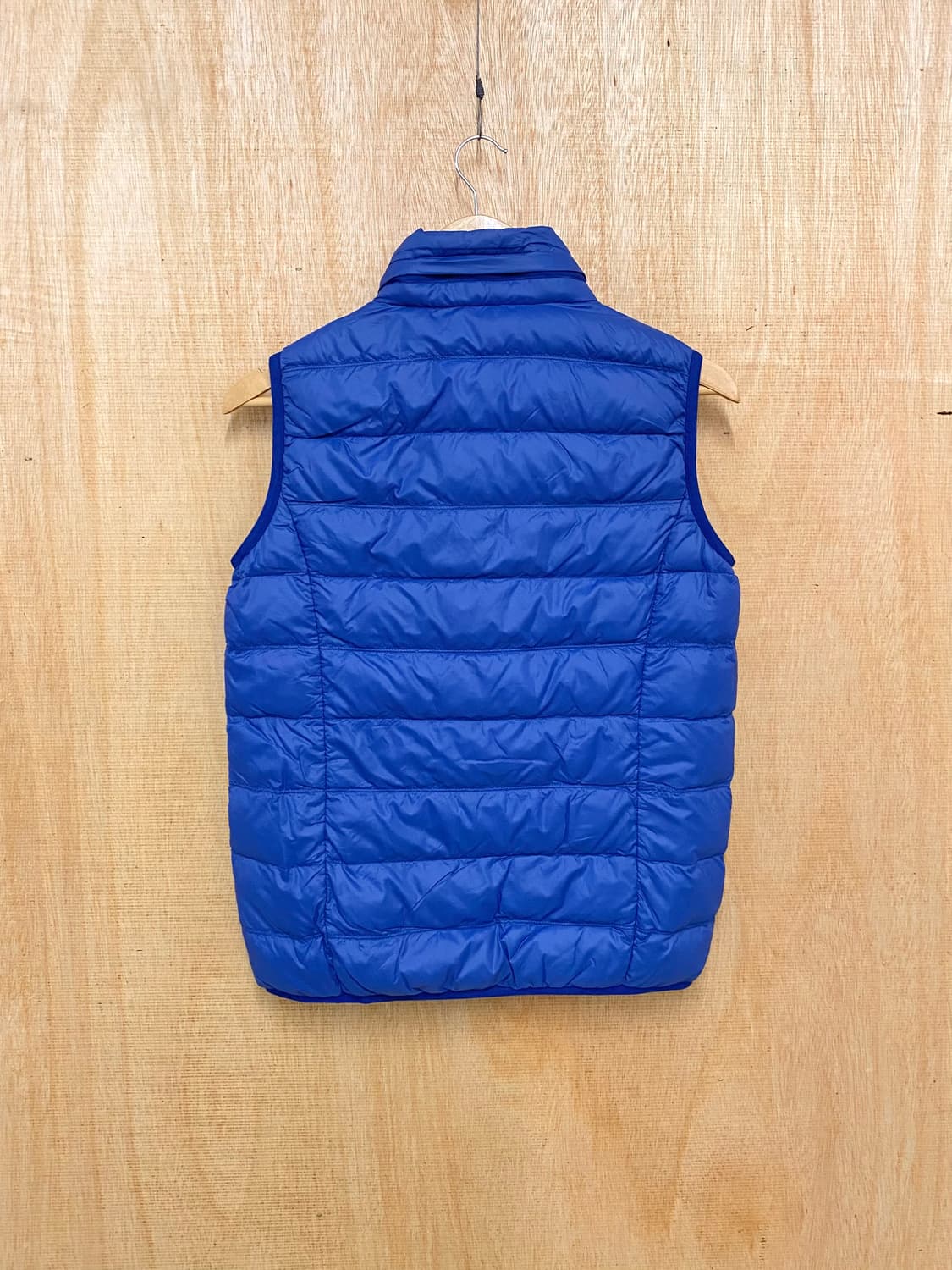 EMPORIO ARMANI padding vest 아르마니 패딩 베스트 상품이미지2