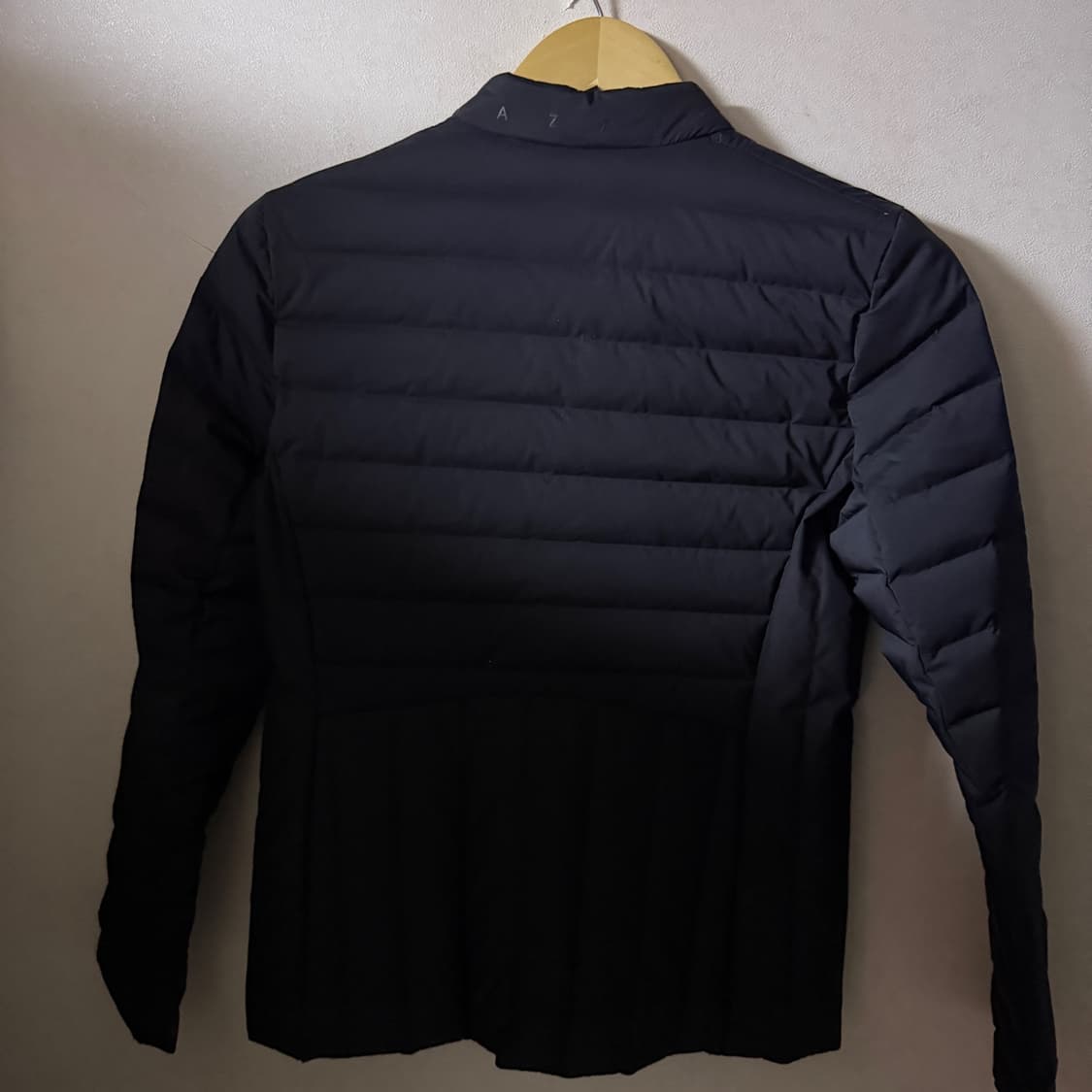 헤지스 골프 여성 경량 거위털 패딩점퍼 55 (일괄) 상품이미지3