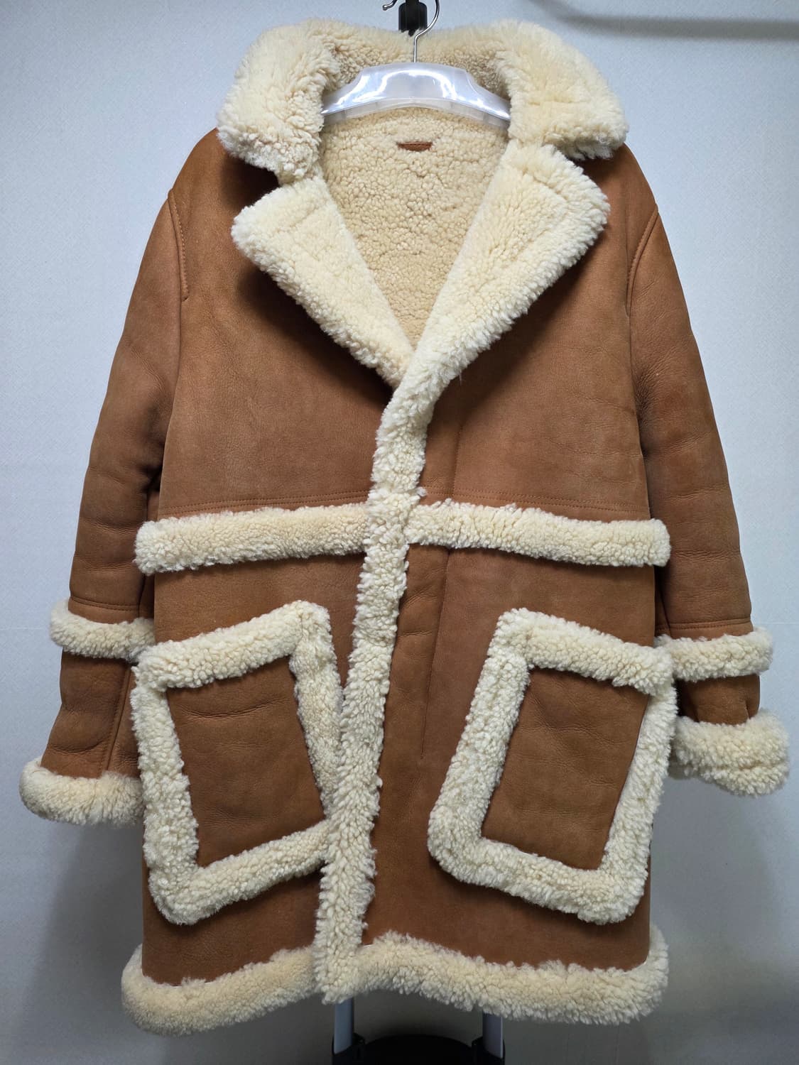 아크네 스튜디오 롱 무스탕 자켓 정품 상품이미지1