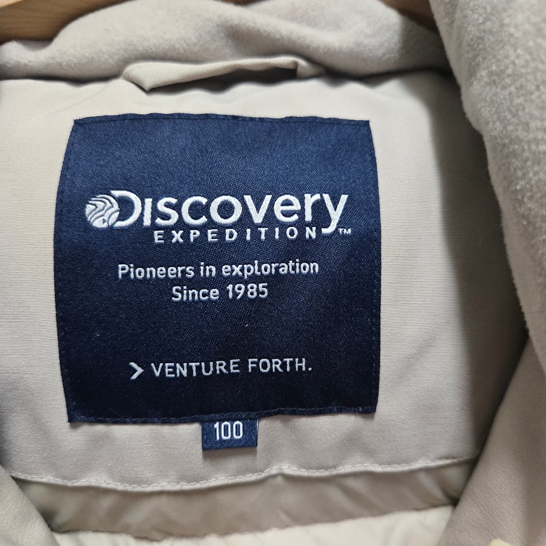 디스커버리 익스페디션  여성 마운틴쿡 구스다운 너구리털 패딩  상품이미지8