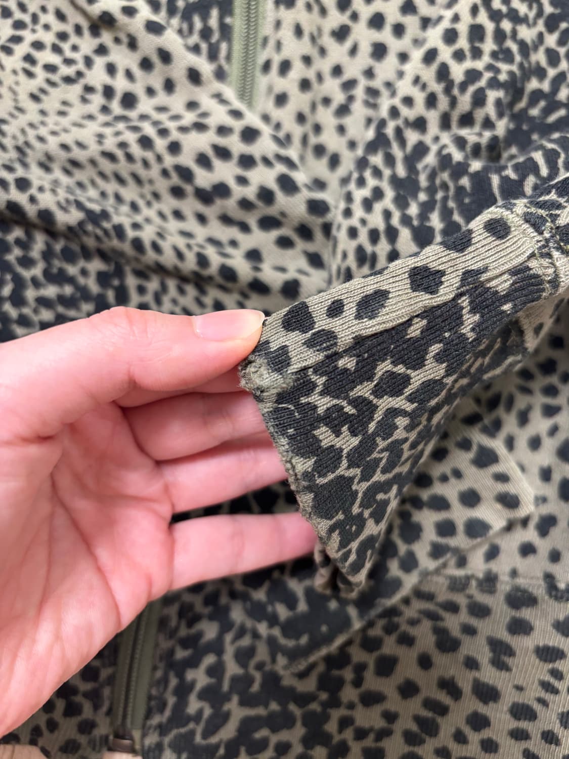 히스테릭 글래머 레오파드 집업 상품이미지3