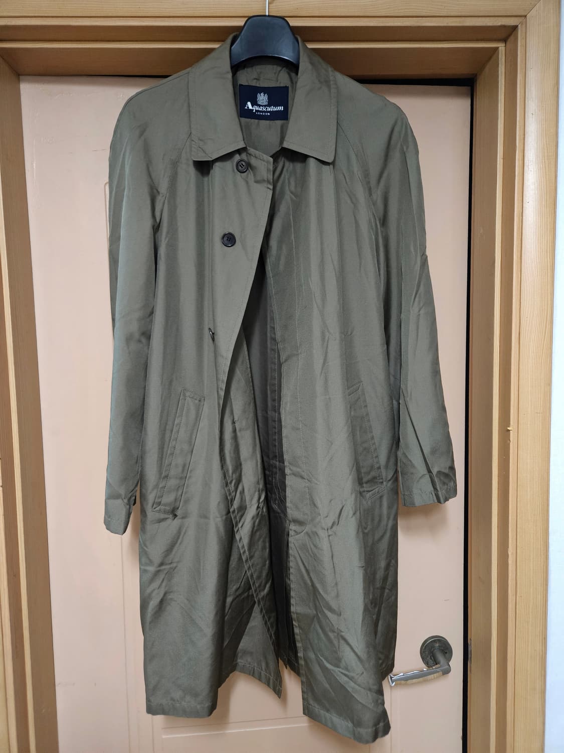 90's아쿠아스큐텀 실크 100 트렌치코트  상품이미지2
