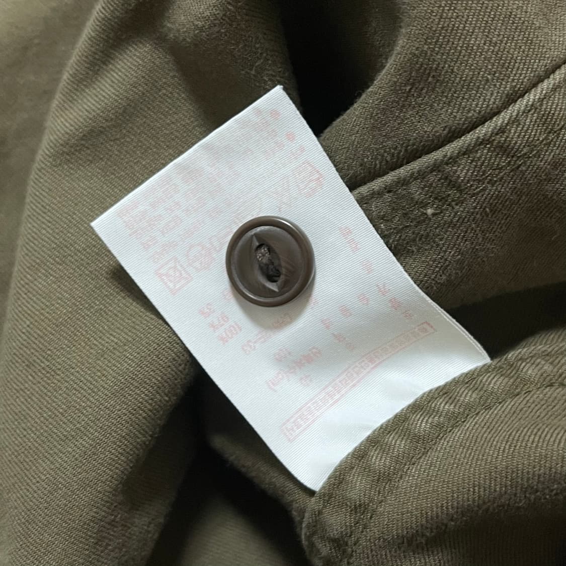 [정품] 라코스테 카키 빈티지포켓 골덴포인트 셔츠 [ 40 ] 상품이미지4