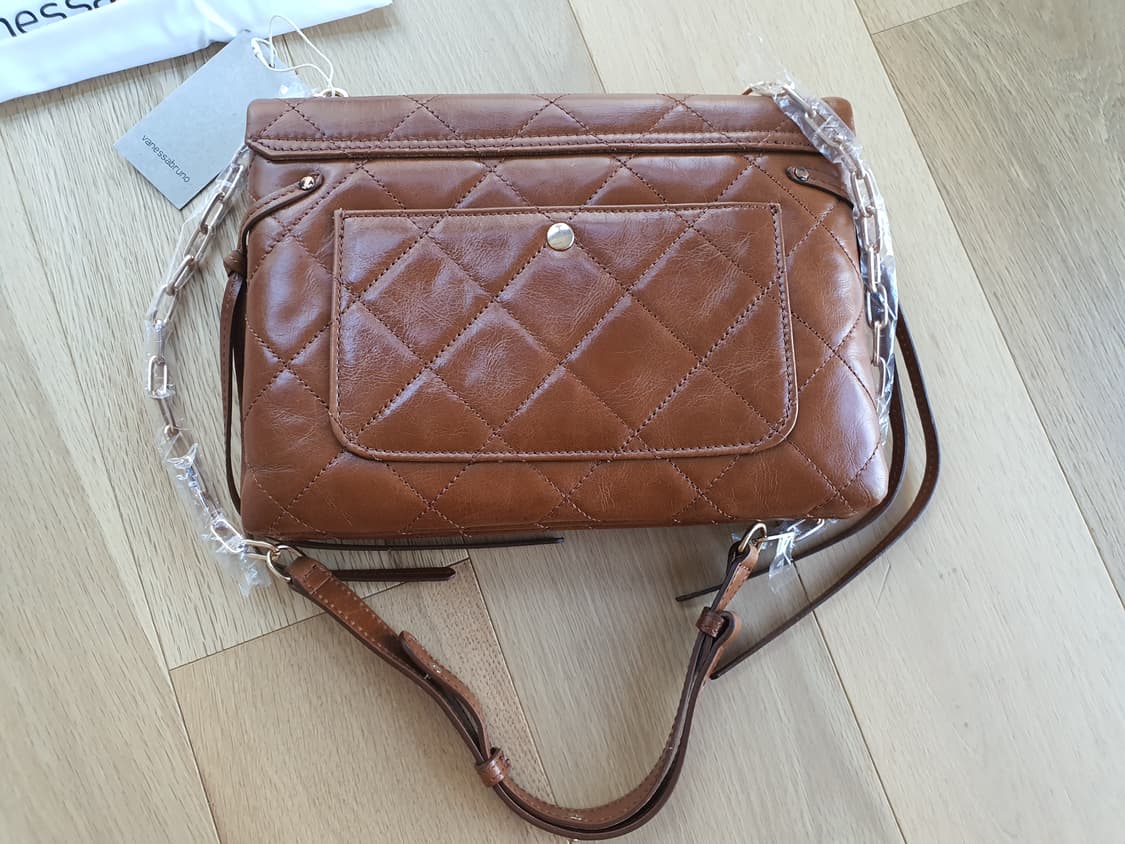 (새상품) 바네사브루노 메탈체인 문백  상품이미지8