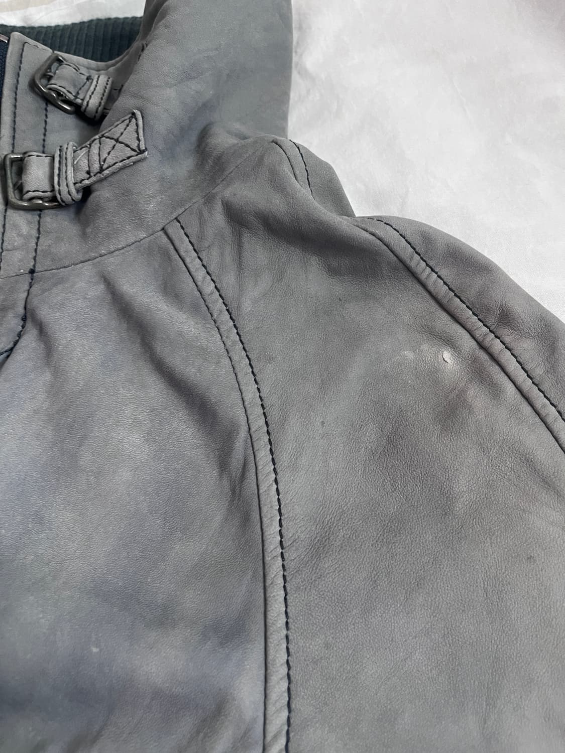 Diesel grayish blue sheep skin leather  상품이미지6