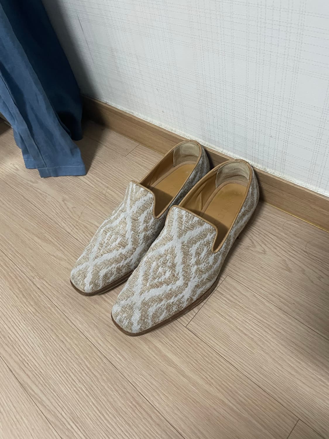 Jimmy choo 로퍼 상품이미지1