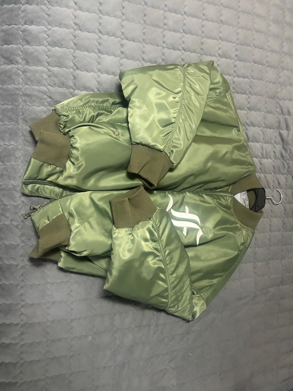 샵페어리 봄버 카키 상품이미지2