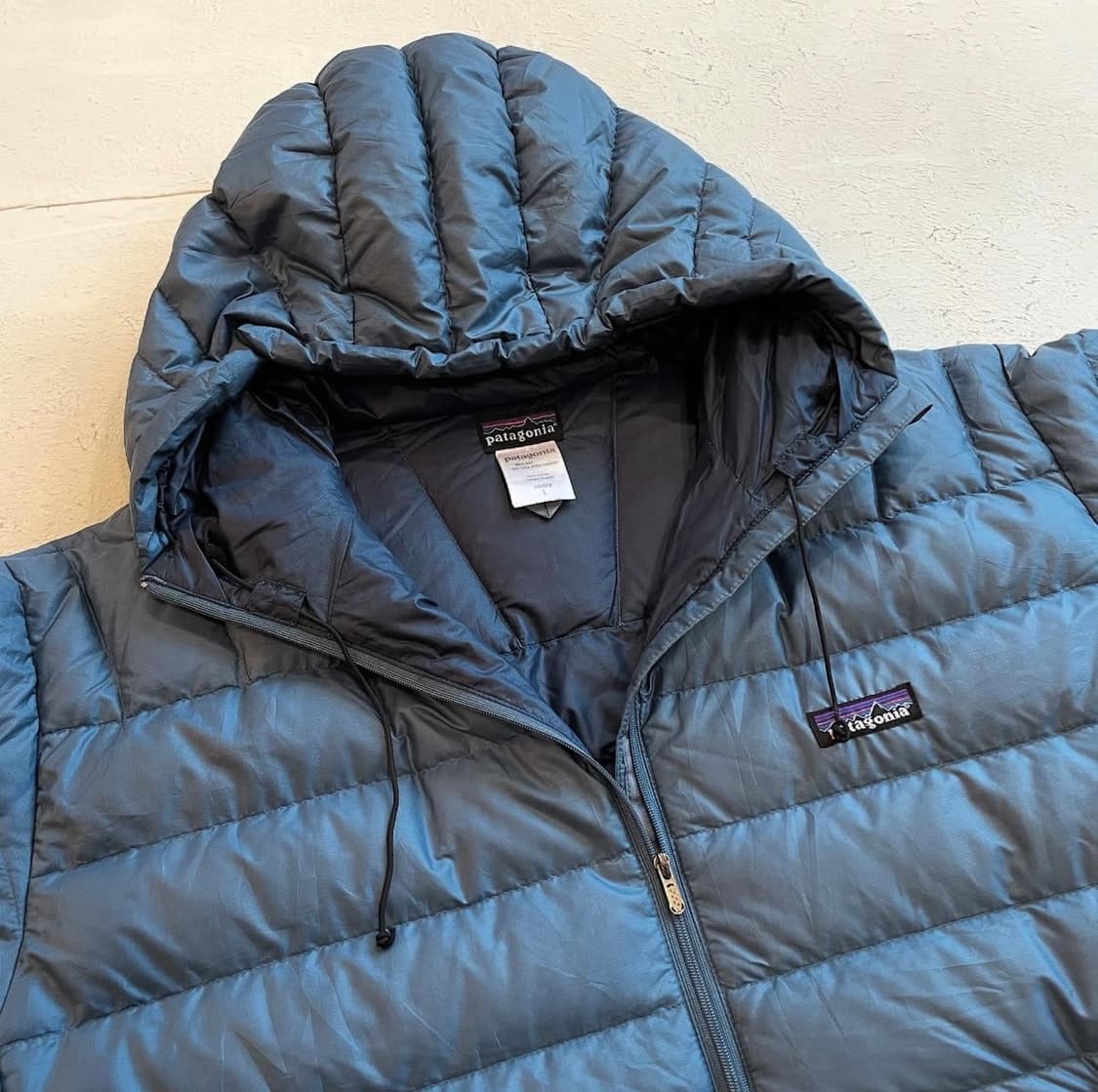 파타고니아 유니섹스 구스다운 경량 후디 상품이미지4