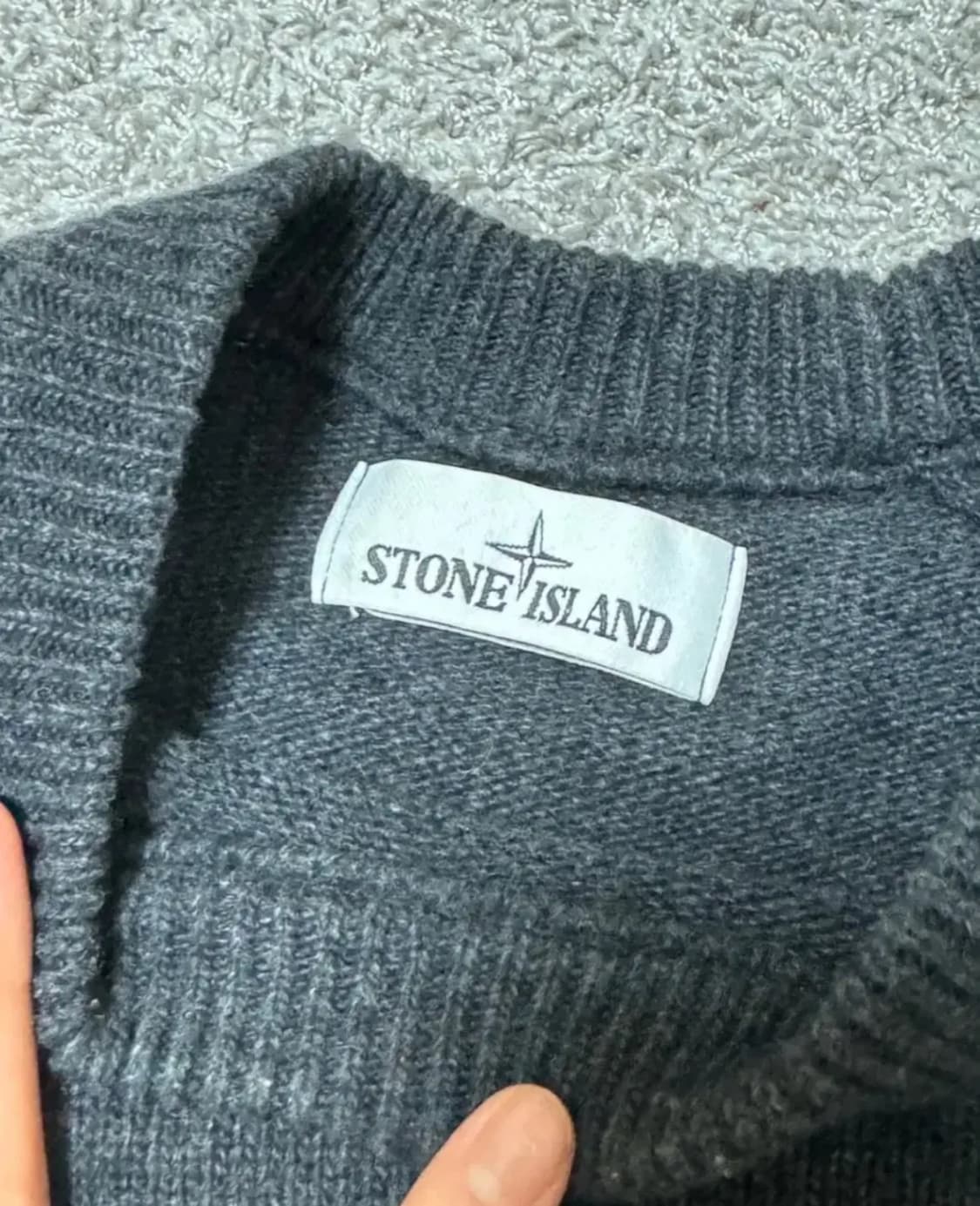 스톤아일랜드 니트 상품이미지3