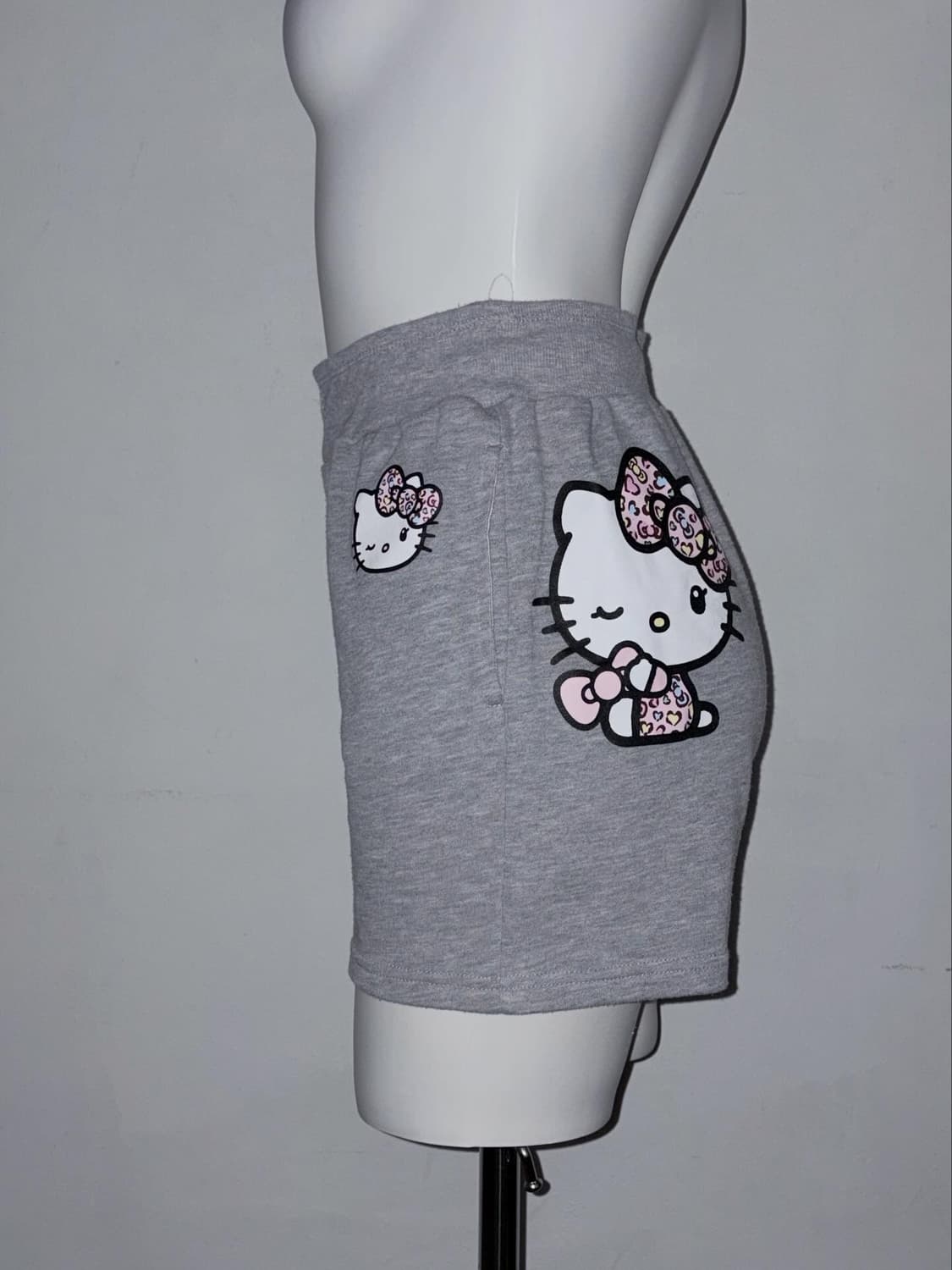 무채색 헬키 상하의 세트🎀 갸루 00s 헬로키티 호피  상품이미지6