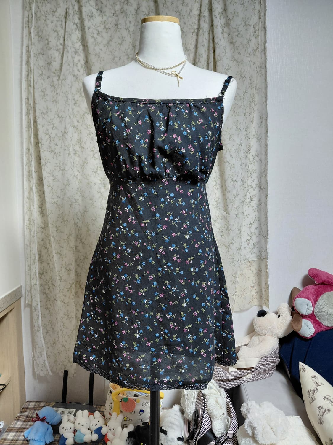 [일본빈티지] 플라워 블랙 끈나시 미니 원피스 상품이미지1