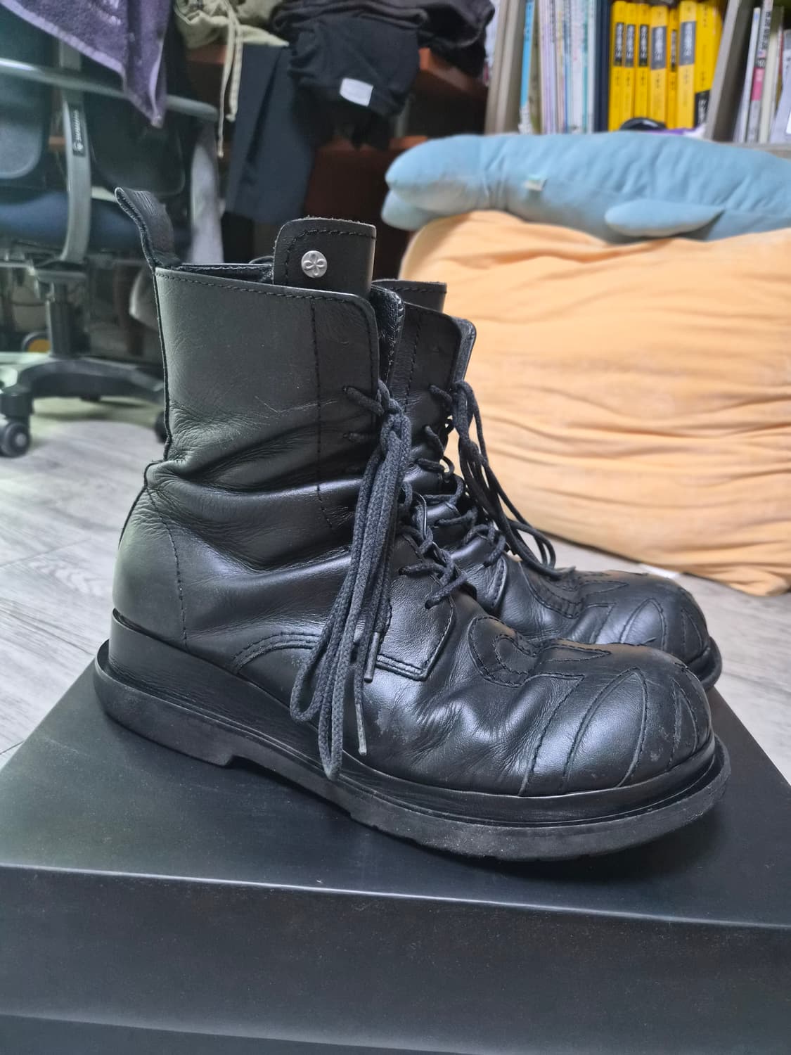 써저리 쏘유레슈어 부츠 상품이미지5