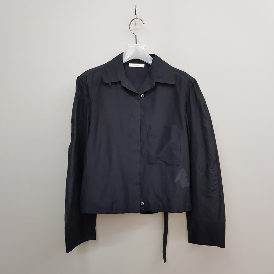 델라라나 Della Lana 2025 크롭 셔츠 자켓 S사이즈 상품이미지1