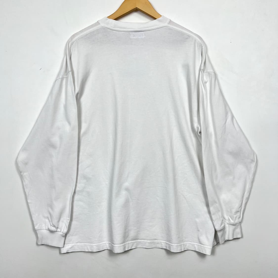 Vetements 베트멍 사이드라벨 화이트 슬리브 상품이미지3