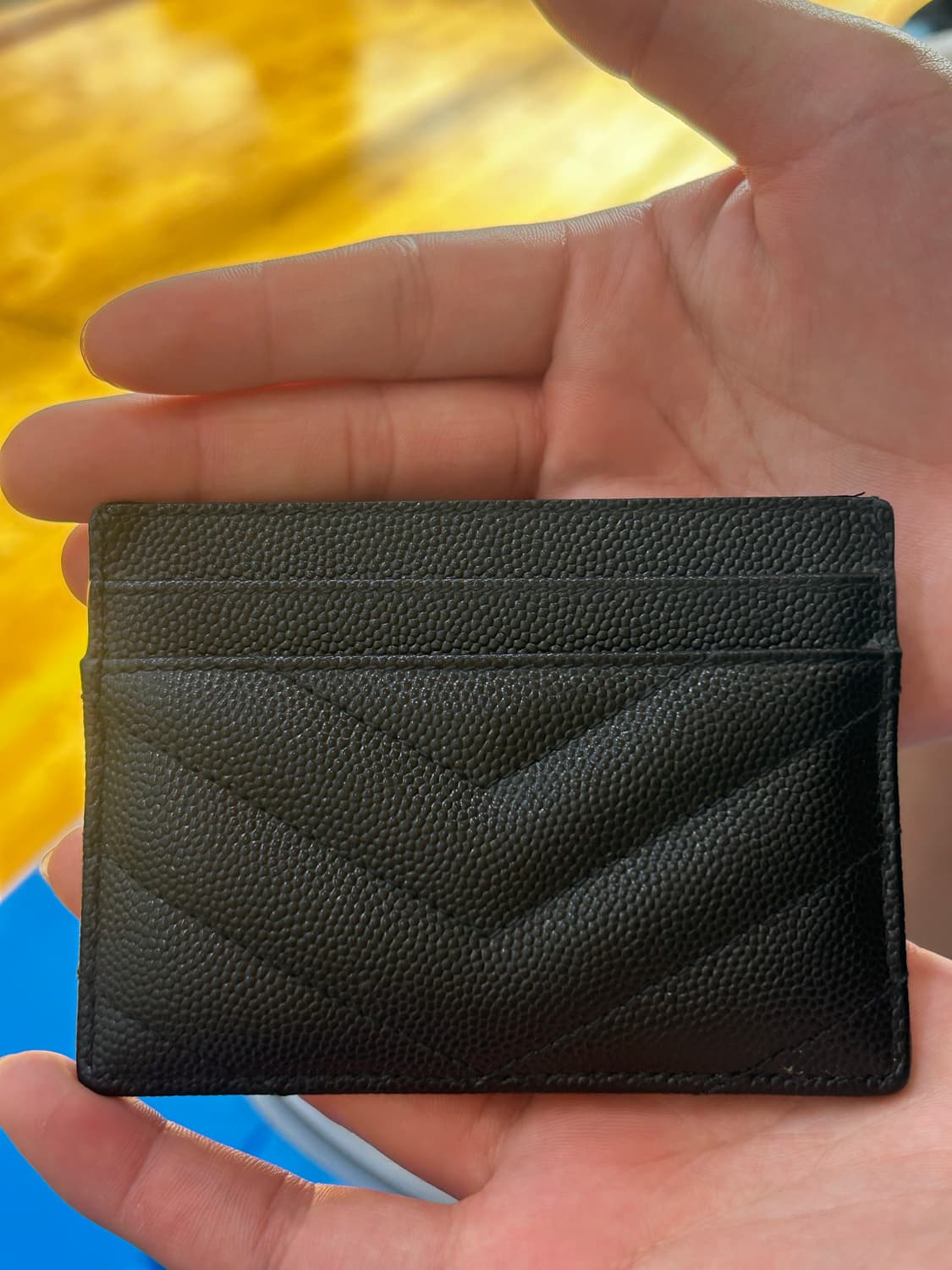 생로랑 마틀라세 금장 카드지갑 블랙 상품이미지2