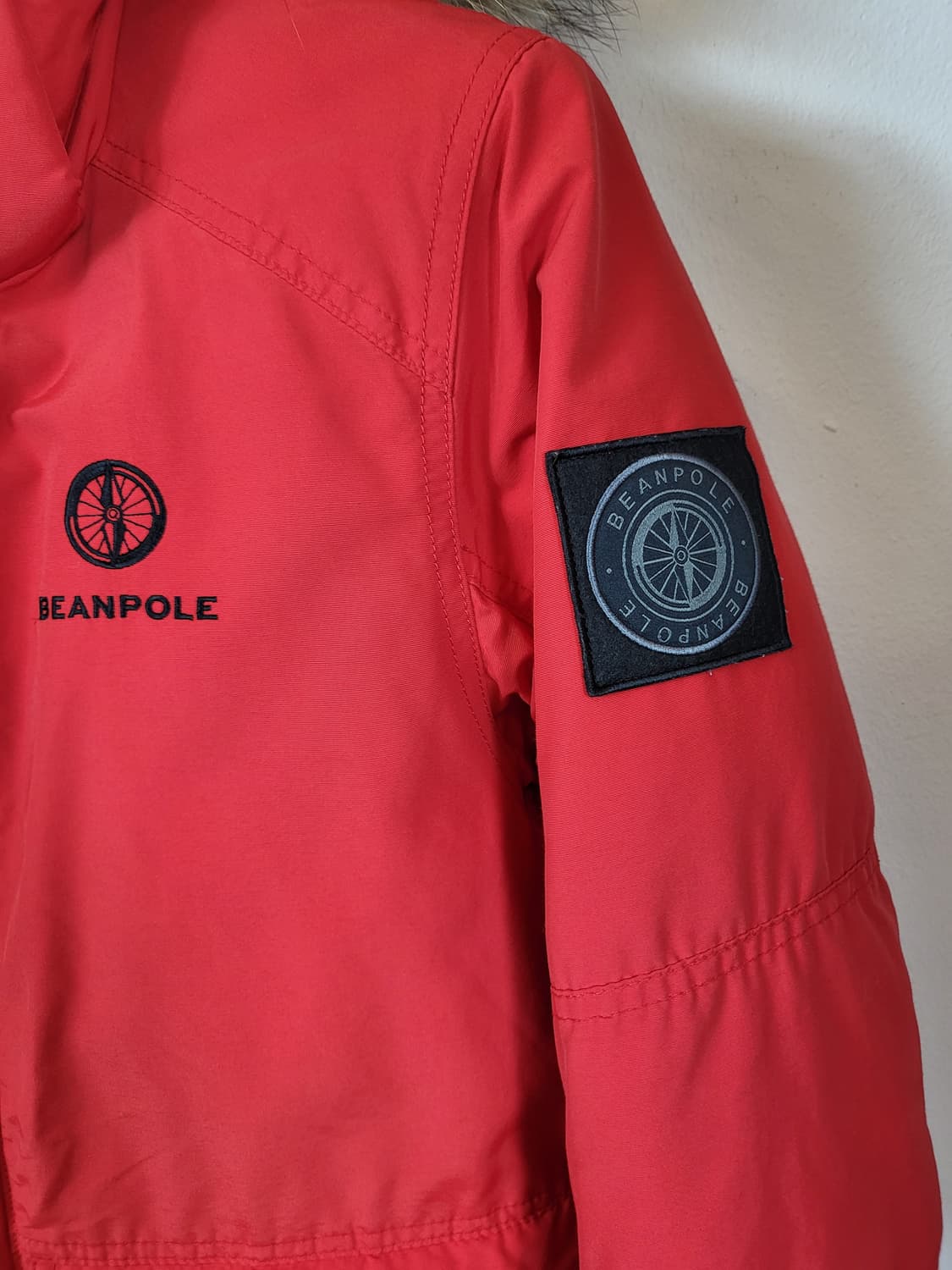 빈폴 아웃도어 레드 다운패딩 95 M 상품이미지4