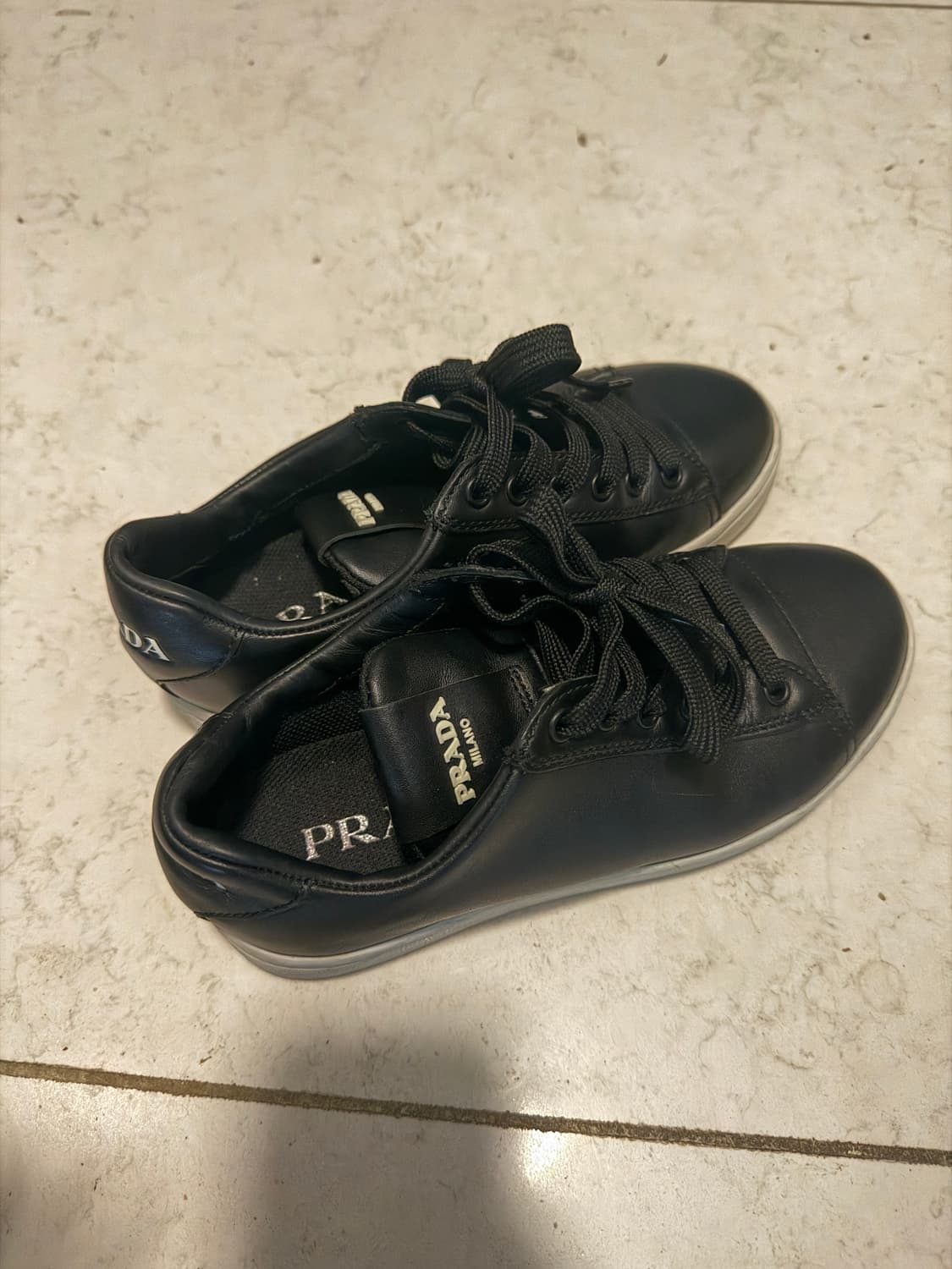 프라다 스니커즈 정품 상품이미지3
