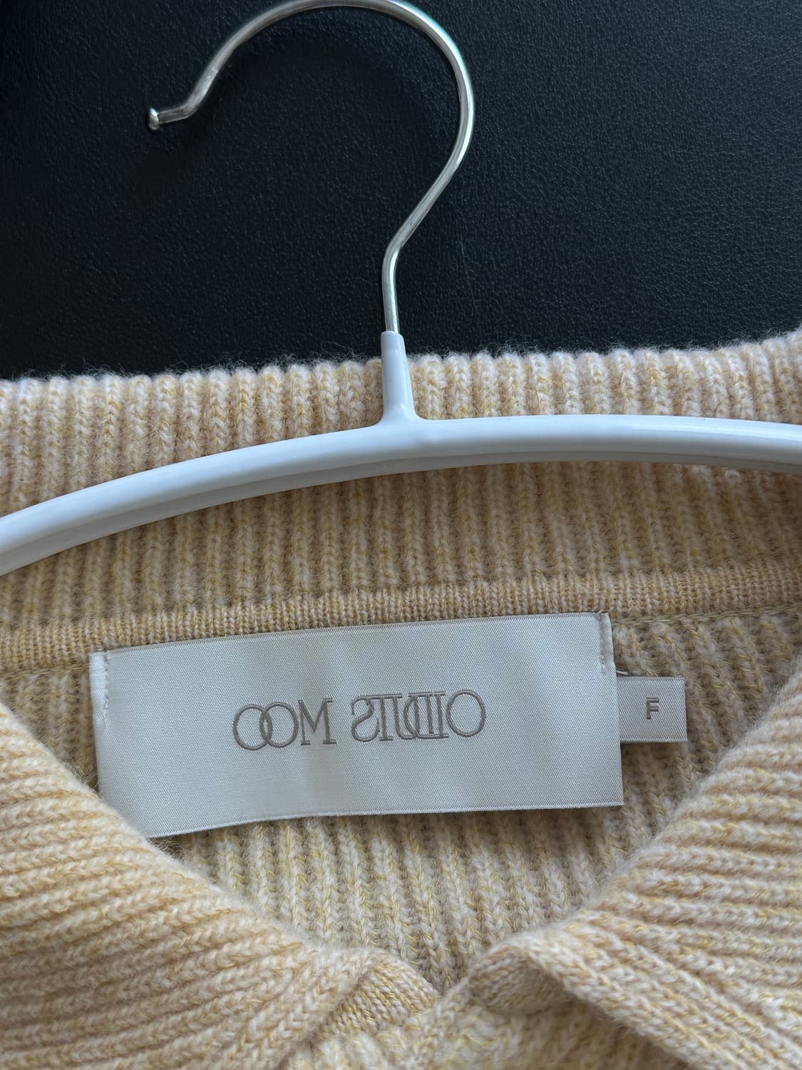 oom studio 니트가디건 f 상품이미지3