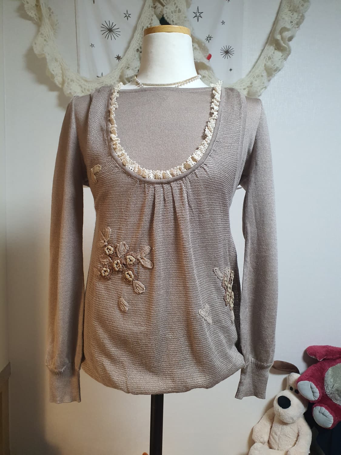 [모리걸] 레이스 장식 여성 니트 긴팔 티셔츠 상품이미지1