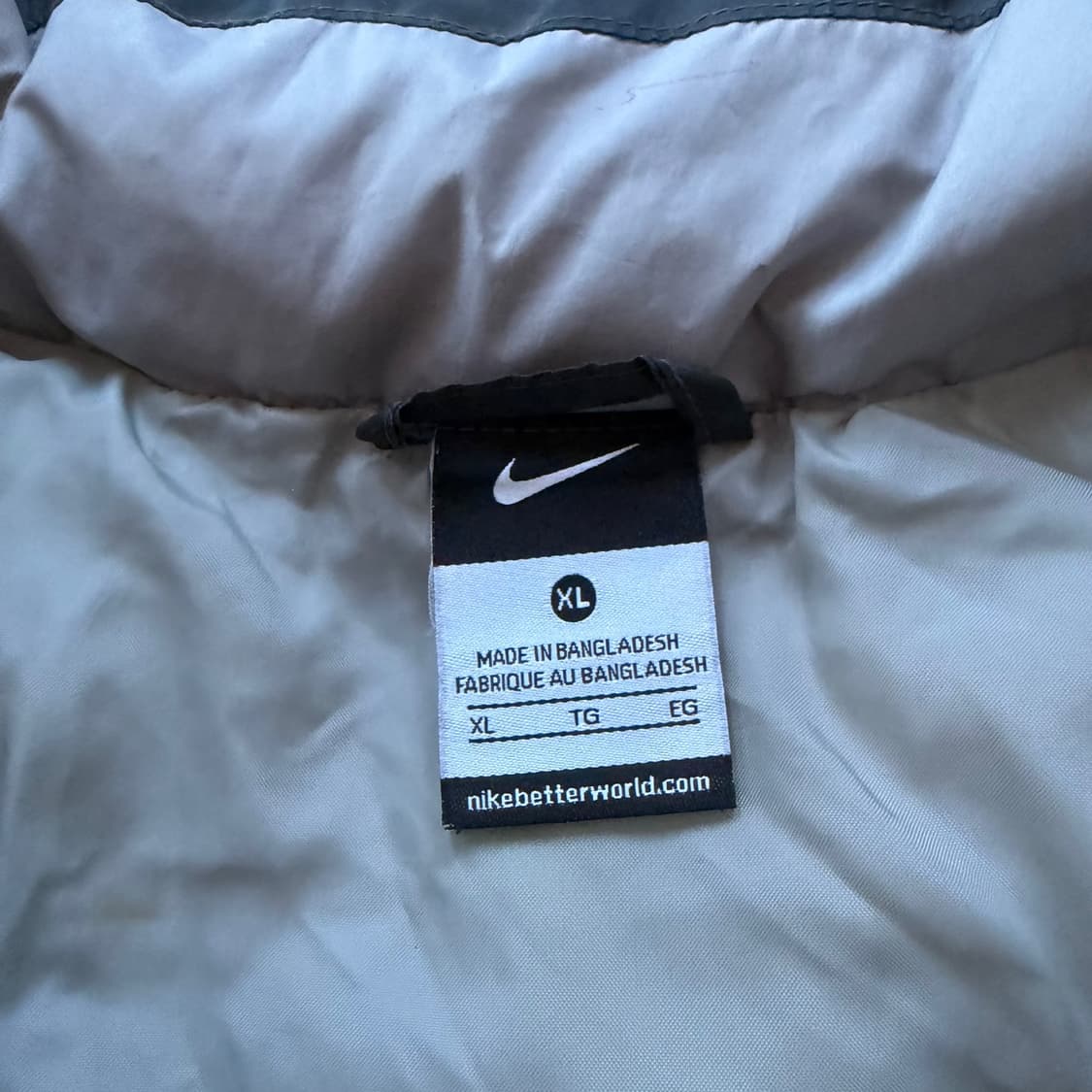 나이키 덕다운 패딩 자켓 상품이미지3