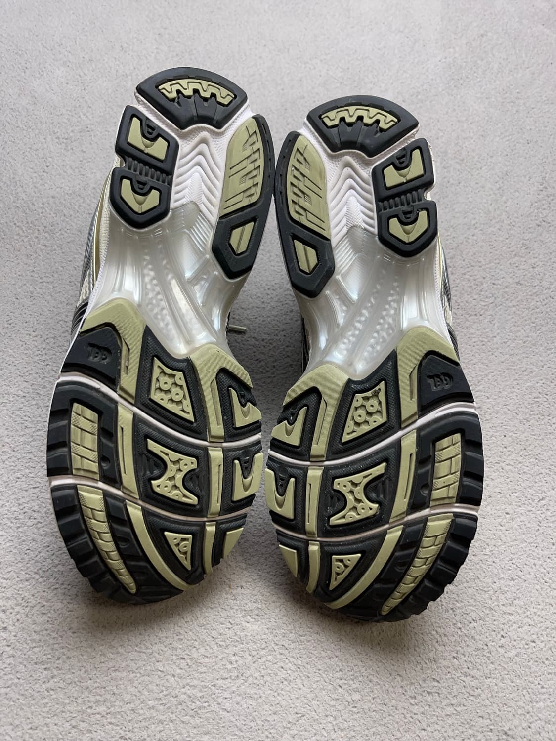 [uk10] 아식스 젤 카야노 14 -285 상품이미지9