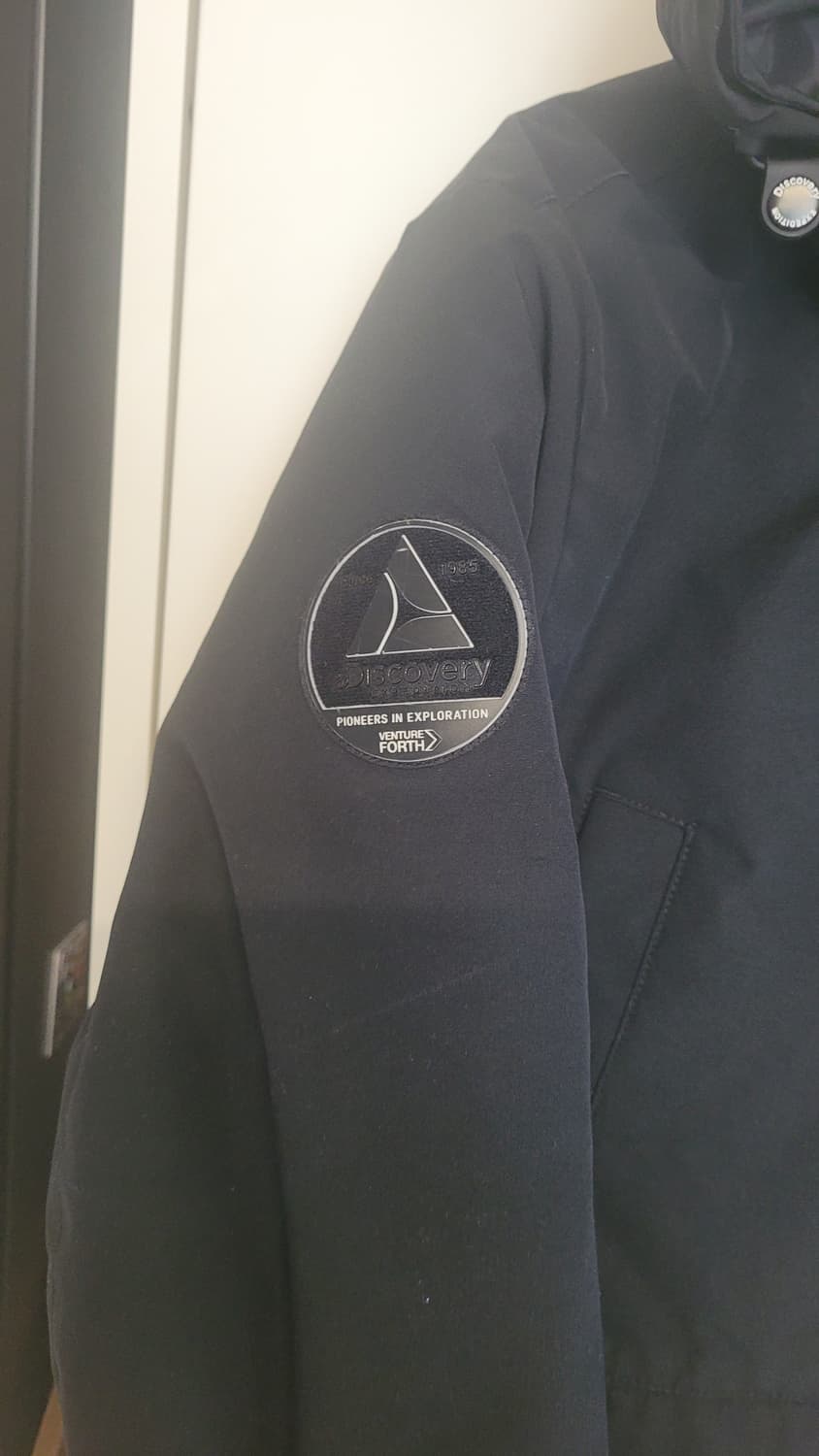 디스커버리 남성 숏  다운패딩 -100사이즈 상품이미지6