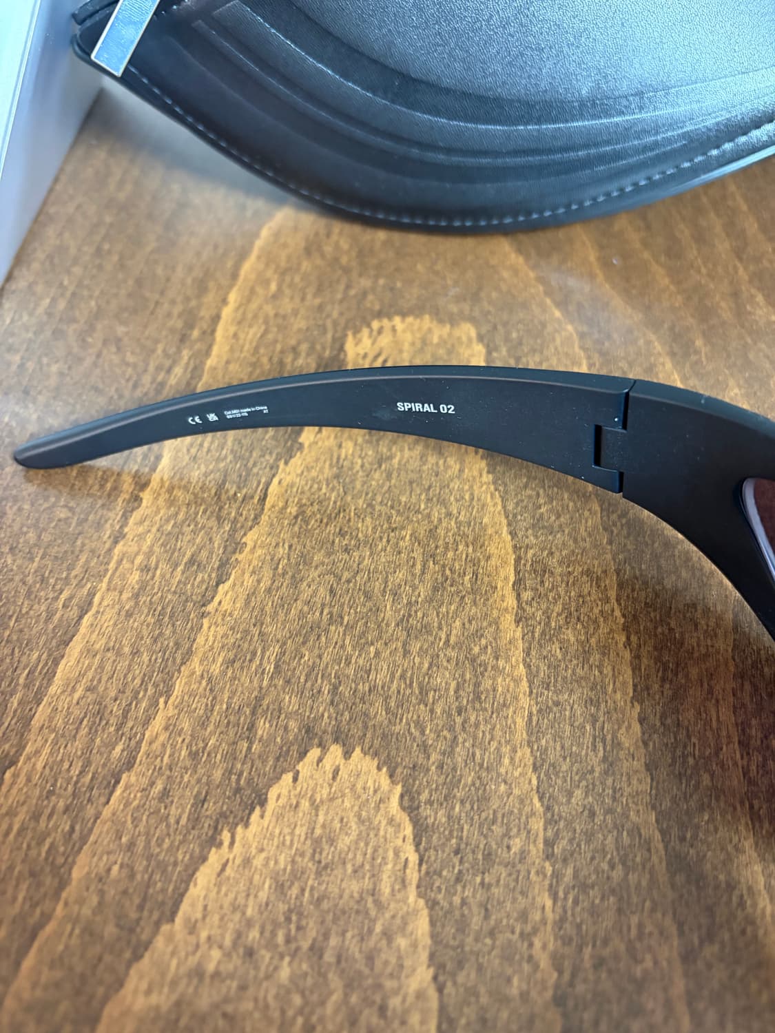 젠틀몬스터 뮈글러 spiral 02 상품이미지2