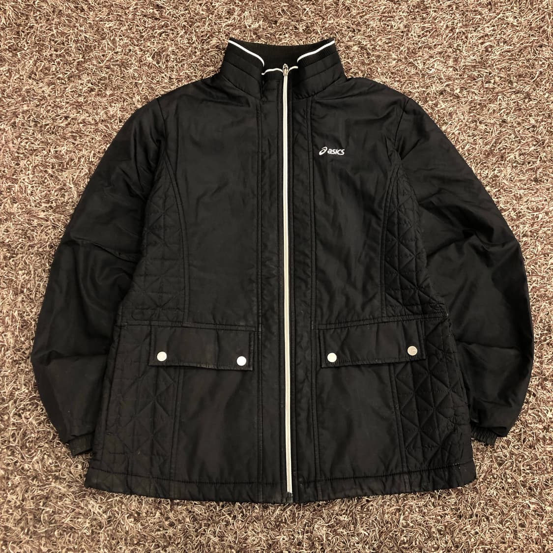 아식스 올드스쿨 퀄팅 자켓 상품이미지1