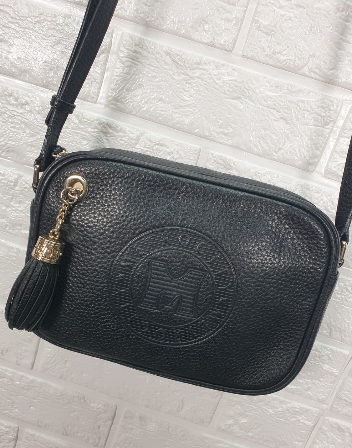 메트로시티 블랙 태슬 카메라백 상품이미지3