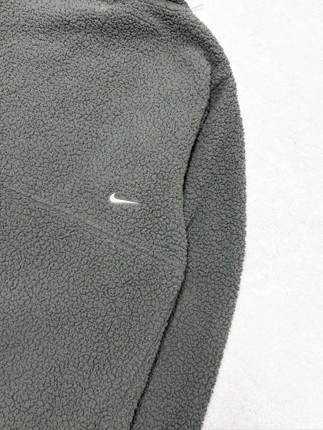 나이키 자수로고 그레이 뽀글이 후드 상품이미지7