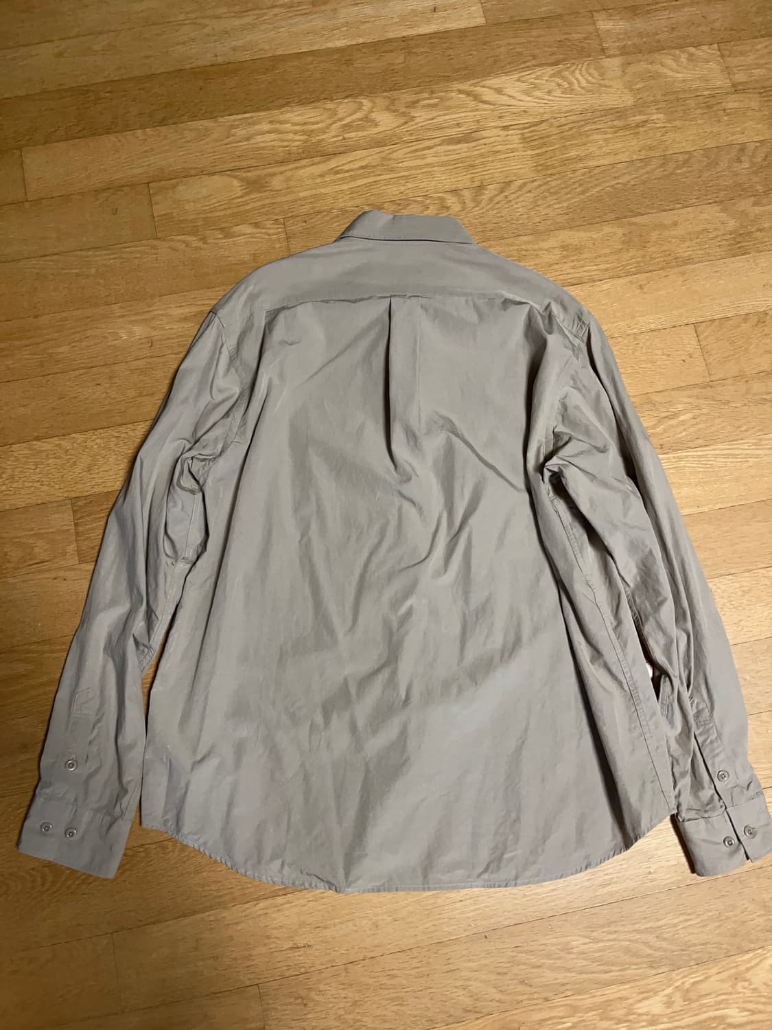 [44] 퍼스트플로어 드레이프 새커 셔츠 애쉬 베이지 상품이미지2