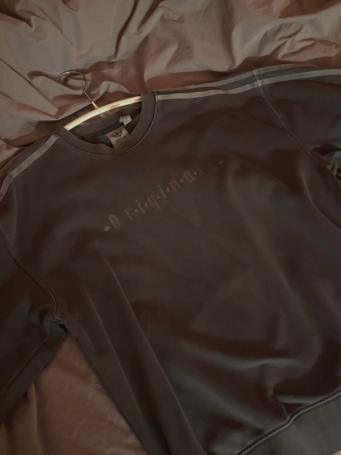 아디다스 롱슬리브 맨투맨 상품이미지1