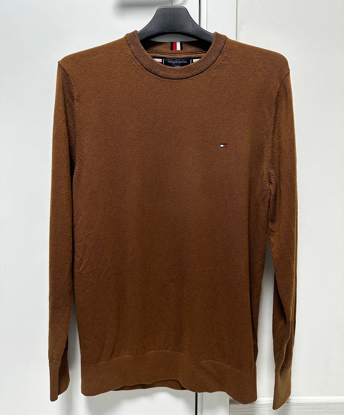 [새상품] 타미힐피거 캐시미어 혼방 남성 니트 상품이미지1