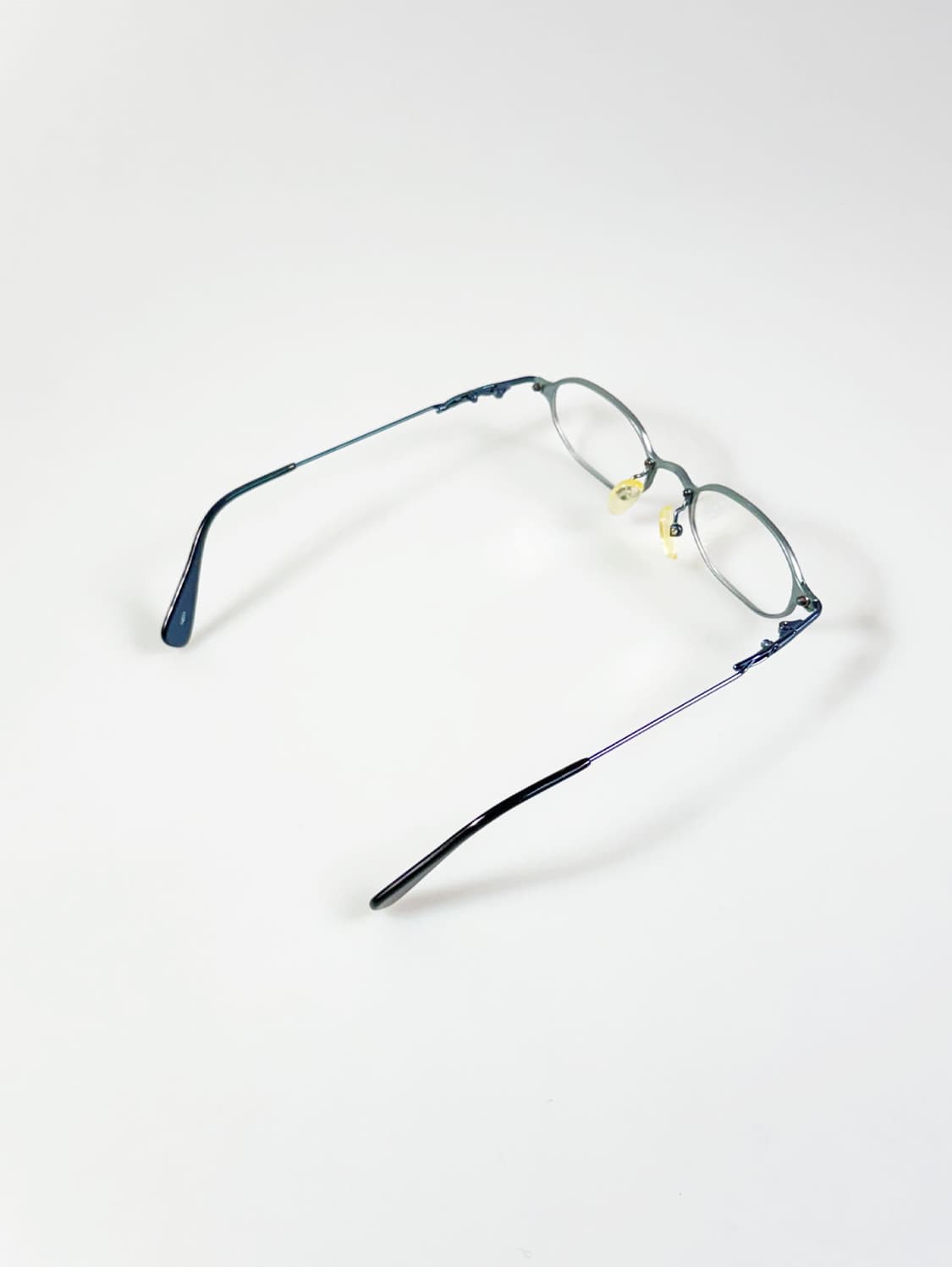 90s 라이트블루 메탈 슬림 오벌 프레임 빈티지 안경 상품이미지4