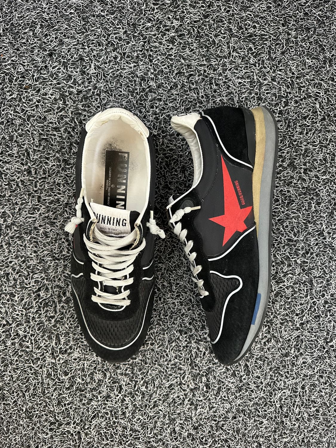 골든구스 러닝화 블랙 42  상품이미지2