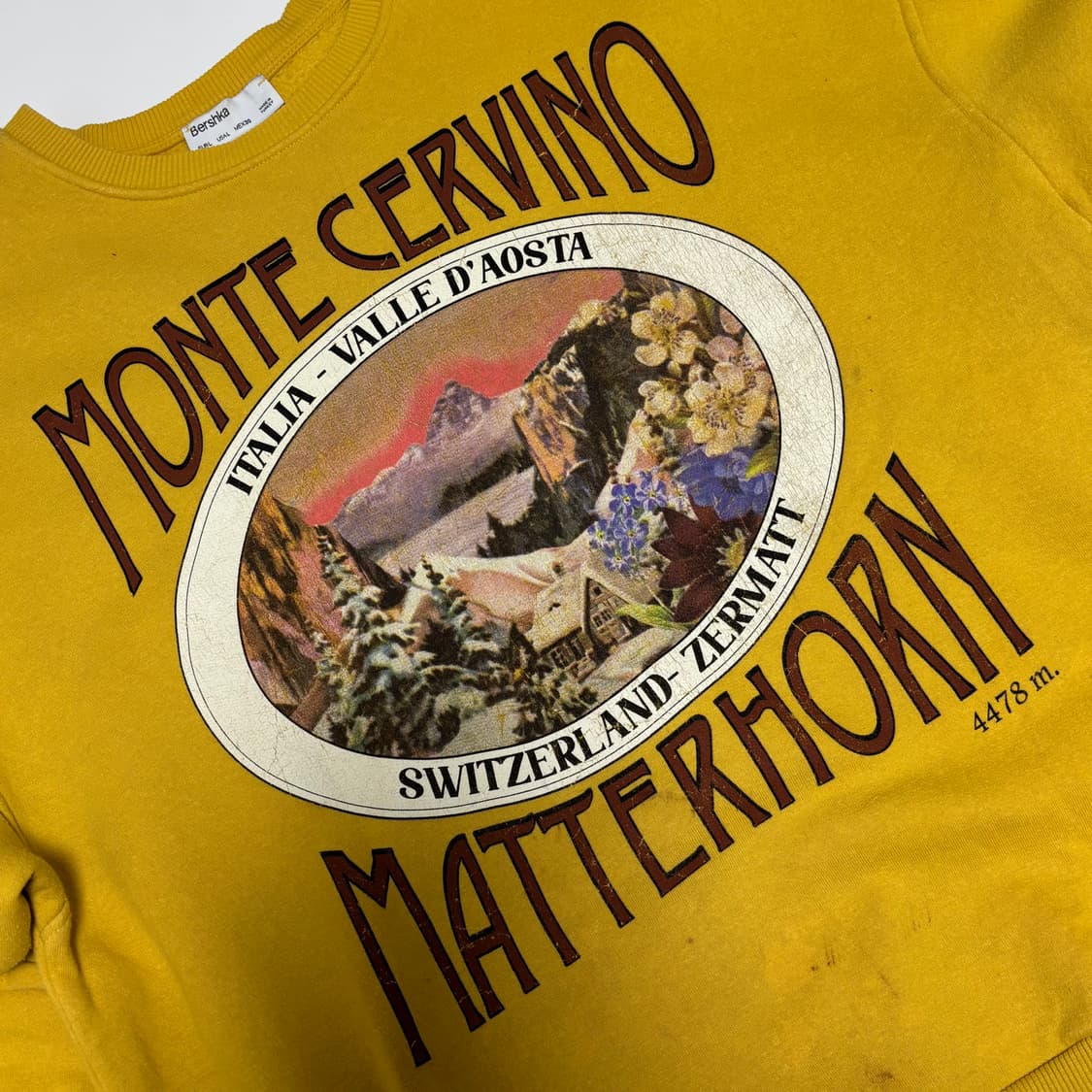 버쉬카 마테호른 빈티지 그래픽 스웨트셔츠 상품이미지2